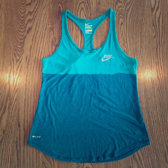 Nike Tops - Final clearance!’ Nike size M running tank top